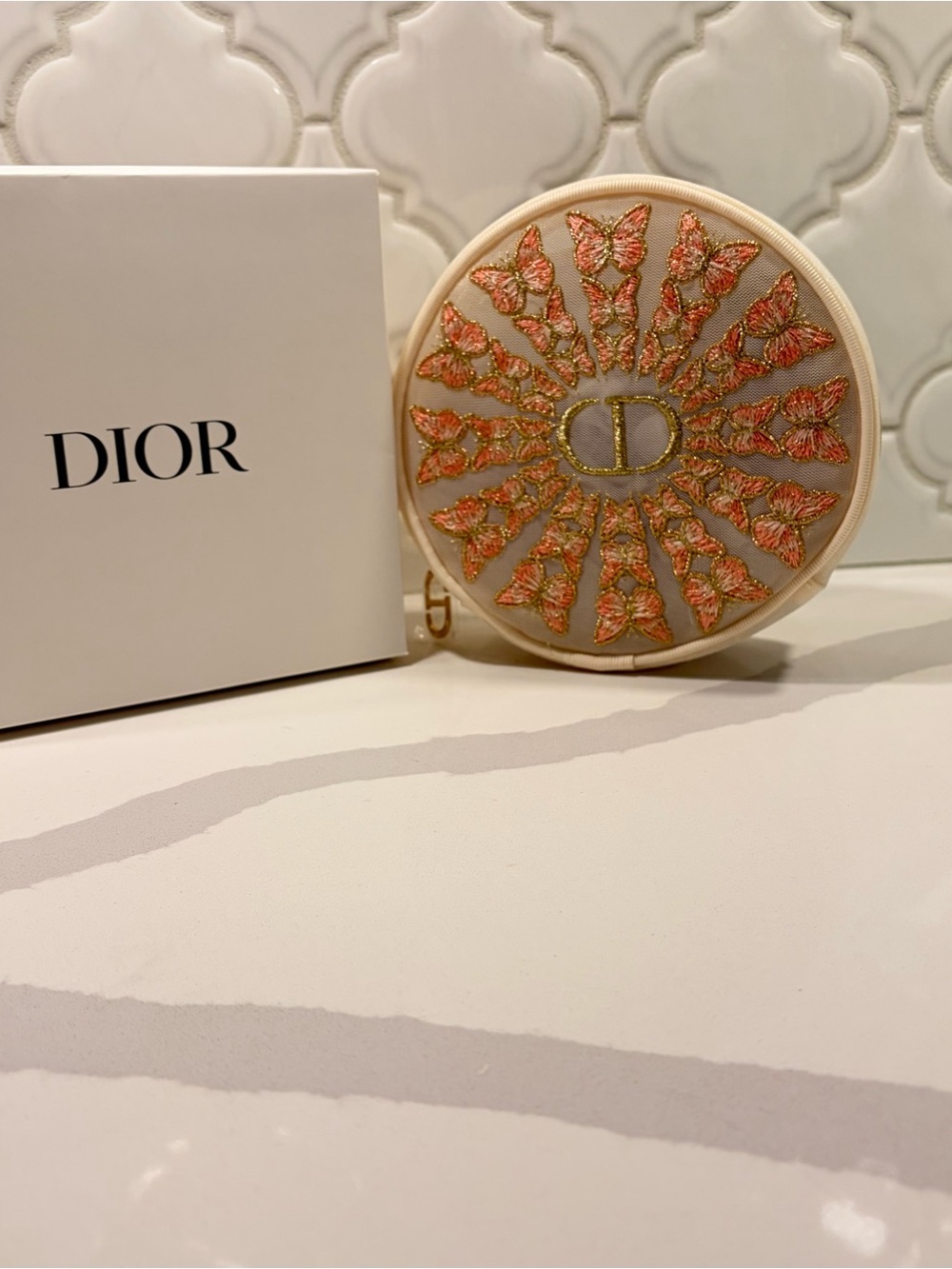 DIOR Beauty Makeup
Cosmetic Pouch Case
Embroidered Butterfly🦋 - Picture 4 of 6